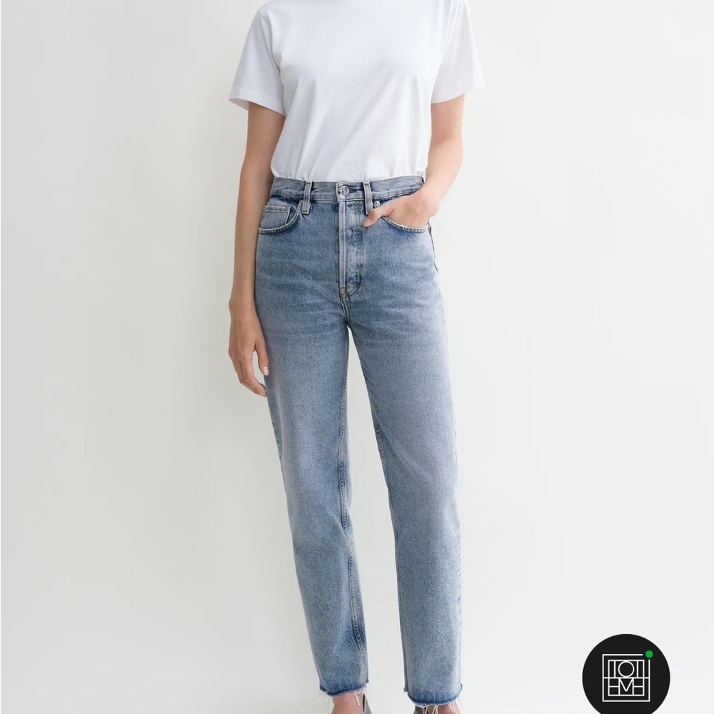 Totem Classic Cut Denim Worn Blue